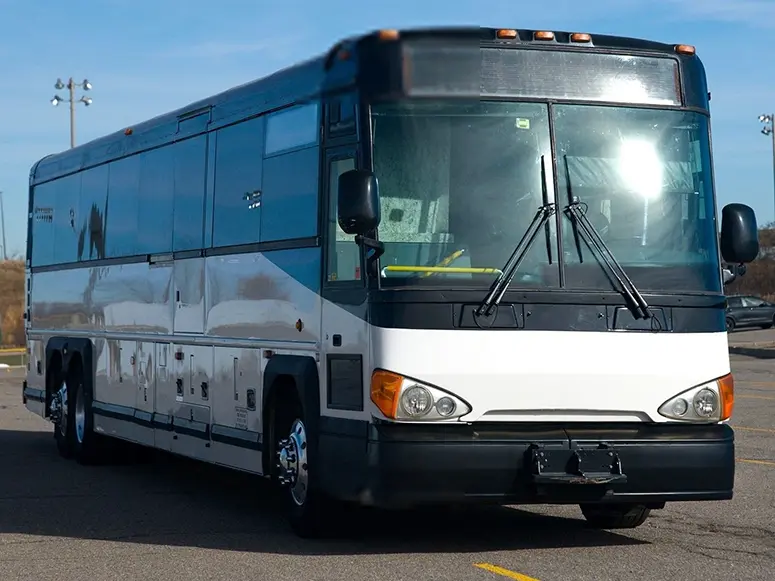 MCI Coach Party Bus 5 Toronto - Presidential Party Bus Fleet
