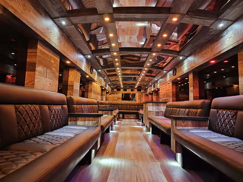 Luxury Party Bus Toronto - Presidential Party Bus