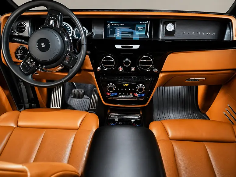Rolls Royce Phantom Series 8 Interior Toronto - Presidential Party Bus Fleet